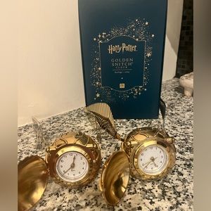 Harry Potter collectors! Snitch clocks